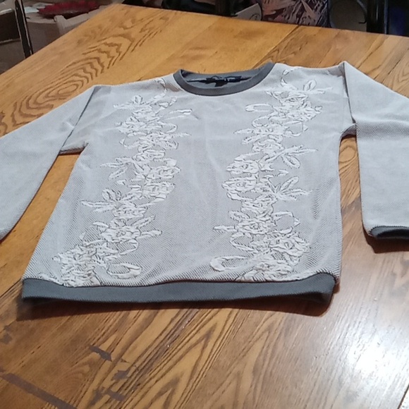 FRENCH CONNECTION Women Sweater Used Preowned Small Long Sleeves Top SHIRT - Picture 2 of 8